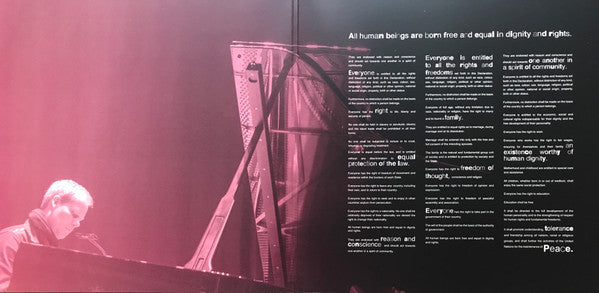 Max Richter - Voices — back sleeve