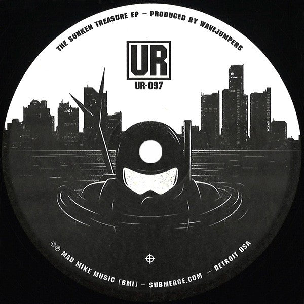 Wavejumpers - The Sunken Treasure EP — back sleeve