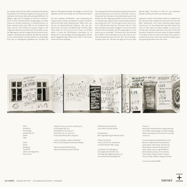Neu Rot - Halt An — back sleeve