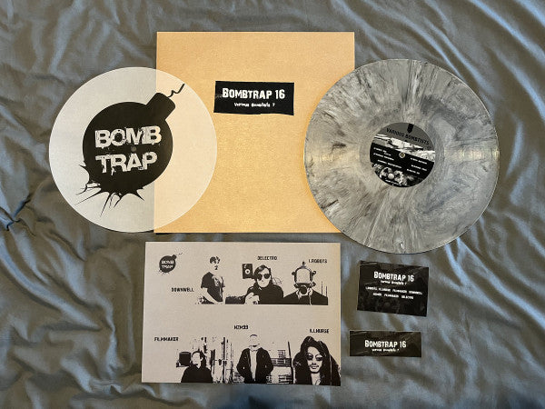 Various - Bombtists 07 — back sleeve