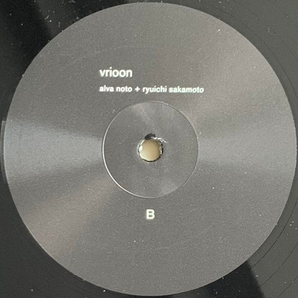 Alva Noto + Ryuichi Sakamoto – Vrioon (2xLP, Album, RE, RM, Gat) vinyl record | Paranoise Records