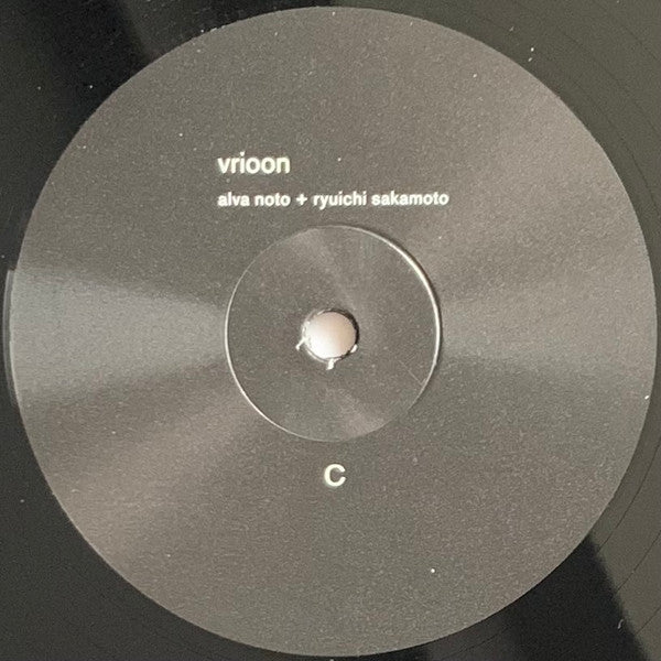 Alva Noto + Ryuichi Sakamoto – Vrioon (2xLP, Album, RE, RM, Gat) vinyl record | Paranoise Records