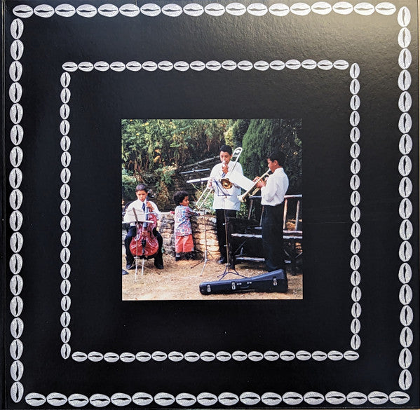 Yussef Dayes – Black Classical Music (Box, Ltd + 2xLP, Album, Ltd, Tri) vinyl record | Paranoise Records